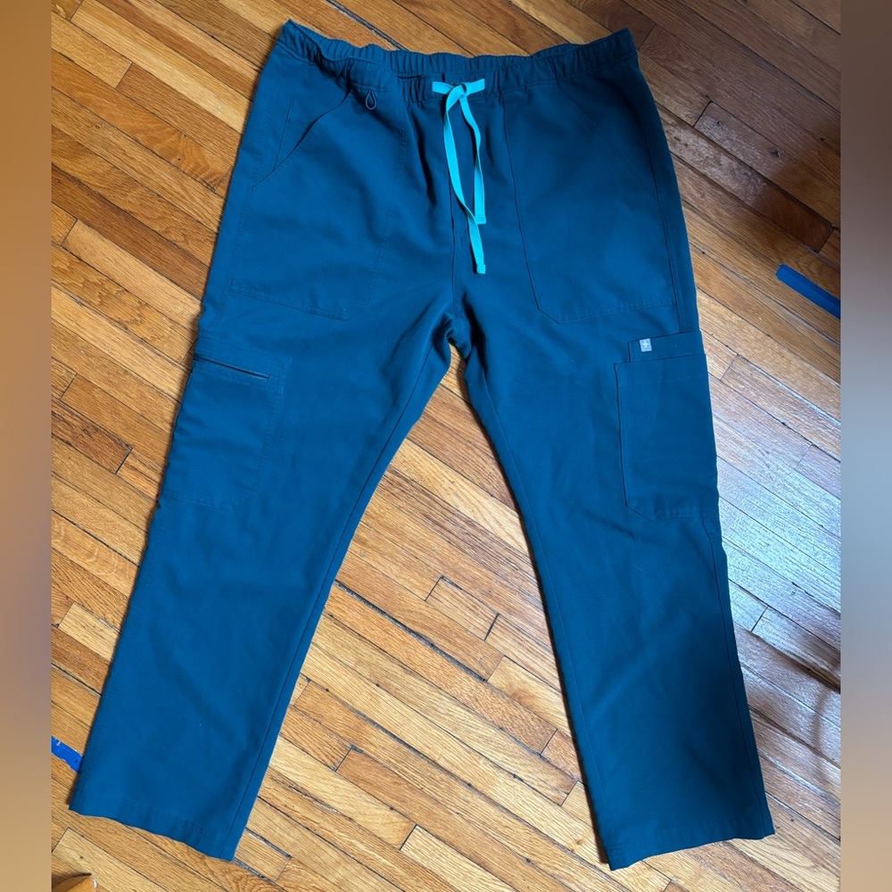 Figs Teal M/L Set - image 7